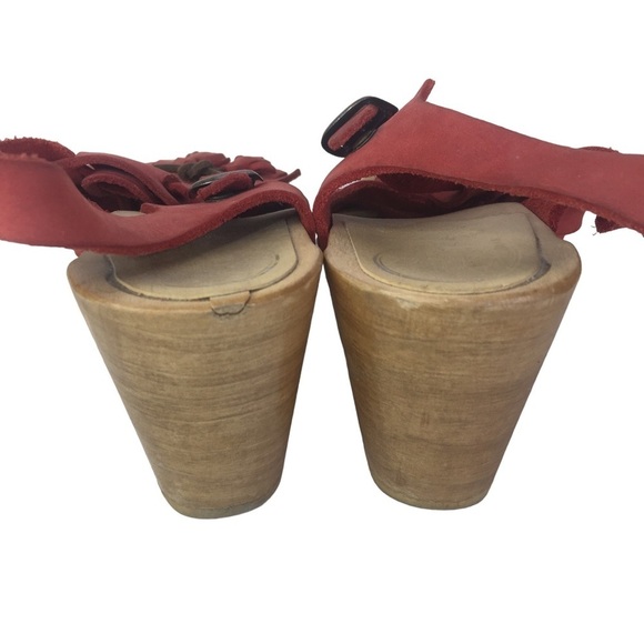 Swedish fringe wooden sandals red size 6 heeled leather - Picture 6 of 7